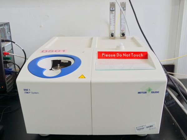 Differential scaning calorimetry (DSC)