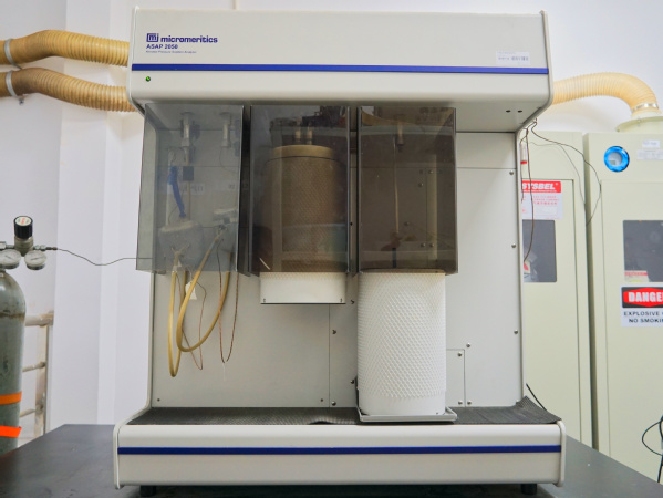 Extended Pressure Adsorption Analyzer